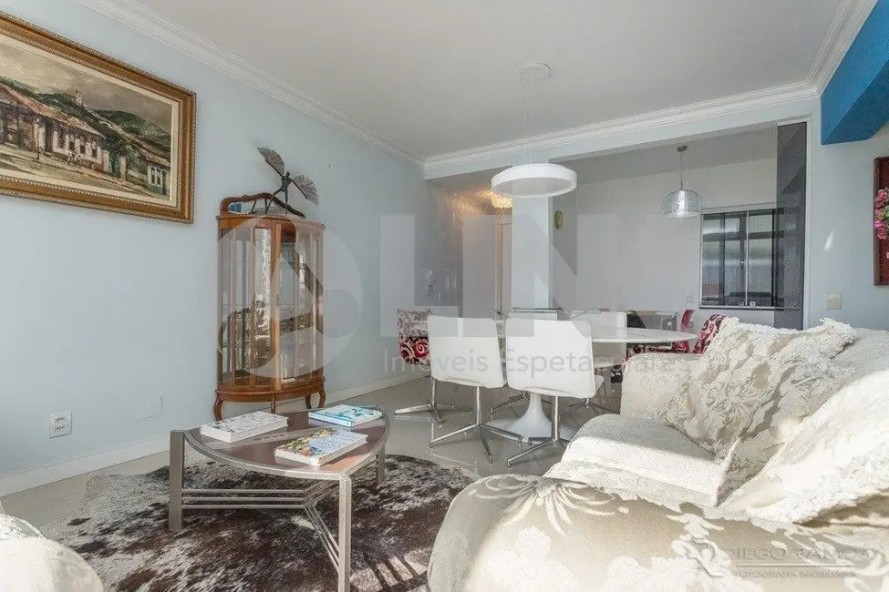 Foto 5 de Apartamento com 3 quartos à venda, 104m2 em Moinhos de Vento, Porto Alegre - RS