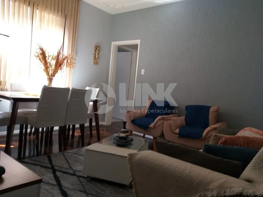 Foto 1 de Apartamento com 2 quartos à venda, 60m2 em São João, Porto Alegre - RS