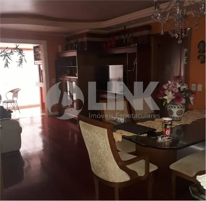 Foto 2 de Apartamento com 2 quartos à venda, 102m2 em Mont Serrat, Porto Alegre - RS