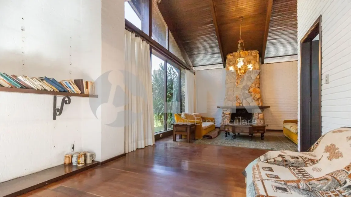 Foto 3 de Casa com 5 quartos à venda, 280m2 em Três Figueiras, Porto Alegre - RS