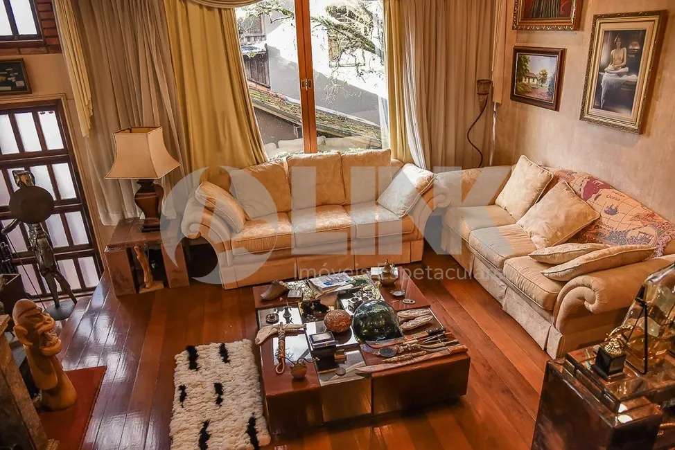 Foto 4 de Casa com 5 quartos à venda, 860m2 em Sétimo Céu, Porto Alegre - RS