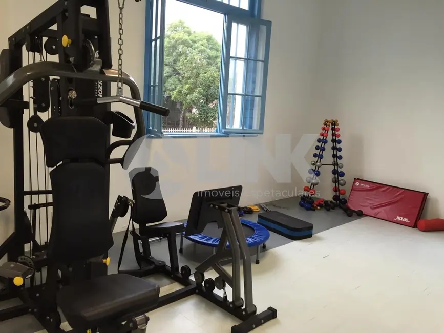 Apartamento com 3 quartos à venda, 72m2 em Teresópolis, Porto Alegre - RS - imagem 9 Foto 9 de Apartamento com 3 quartos à venda, 72m2 em Teresópolis, Porto Alegre - RS