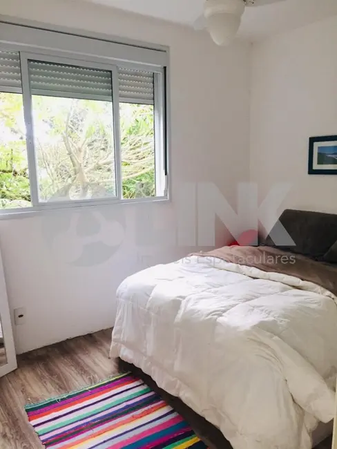 Apartamento com 3 quartos à venda, 72m2 em Teresópolis, Porto Alegre - RS - imagem 4 Foto 4 de Apartamento com 3 quartos à venda, 72m2 em Teresópolis, Porto Alegre - RS