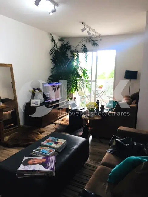 Foto 2 de Apartamento com 3 quartos à venda, 72m2 em Teresópolis, Porto Alegre - RS
