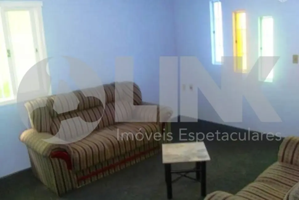 Casa com 3 quartos à venda, 300m2 em Sarandi, Porto Alegre - RS - imagem 8 Foto 8 de Casa com 3 quartos à venda, 300m2 em Sarandi, Porto Alegre - RS