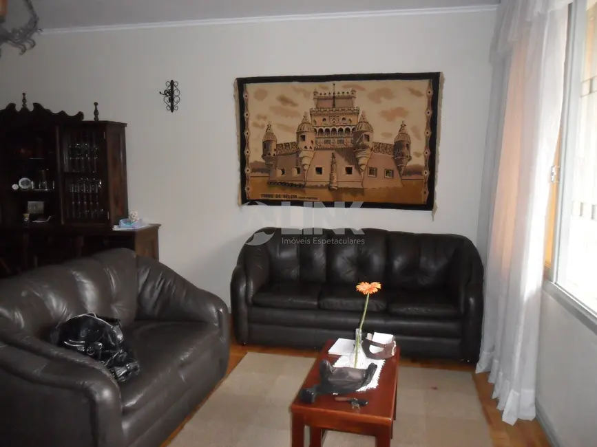 Foto 1 de Casa com 3 quartos à venda, 170m2 em Vila Ipiranga, Porto Alegre - RS