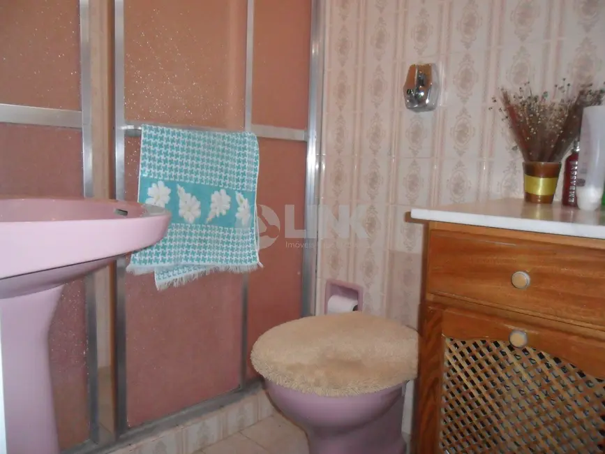 Foto 8 de Casa com 3 quartos à venda, 170m2 em Vila Ipiranga, Porto Alegre - RS