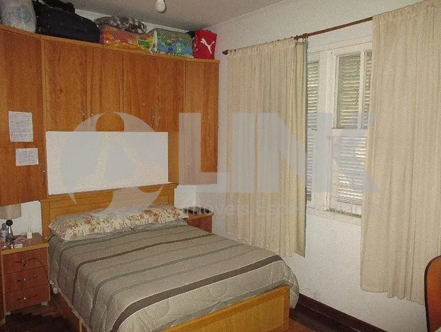 Apartamento com 3 quartos à venda, 105m2 em Vila Ipiranga, Porto Alegre - RS - imagem 5 Foto 5 de Apartamento com 3 quartos à venda, 105m2 em Vila Ipiranga, Porto Alegre - RS