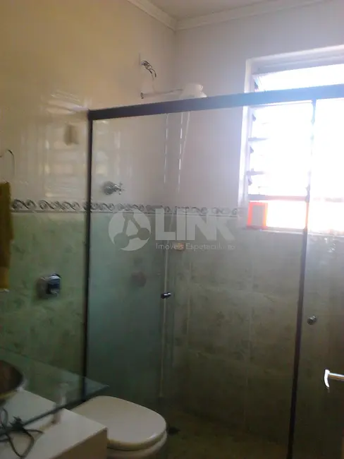 Apartamento com 3 quartos à venda, 105m2 em Vila Ipiranga, Porto Alegre - RS - imagem 9 Foto 9 de Apartamento com 3 quartos à venda, 105m2 em Vila Ipiranga, Porto Alegre - RS