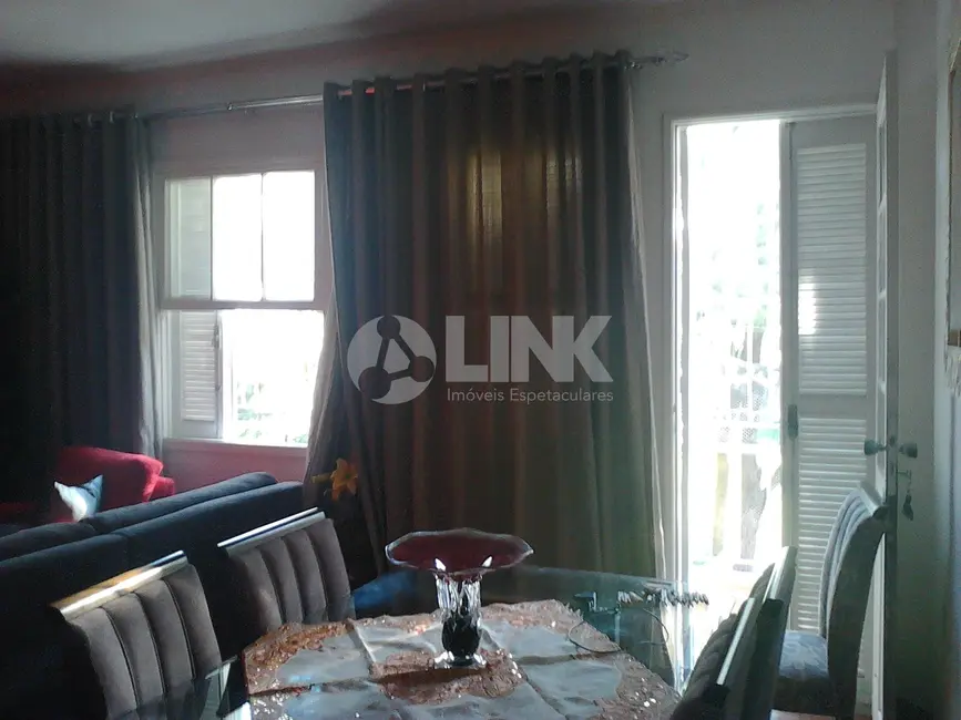 Apartamento com 3 quartos à venda, 105m2 em Vila Ipiranga, Porto Alegre - RS - imagem 4 Foto 4 de Apartamento com 3 quartos à venda, 105m2 em Vila Ipiranga, Porto Alegre - RS