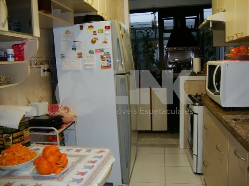 Apartamento com 3 quartos à venda, 103m2 em Auxiliadora, Porto Alegre - RS - imagem 4 Foto 4 de Apartamento com 3 quartos à venda, 103m2 em Auxiliadora, Porto Alegre - RS
