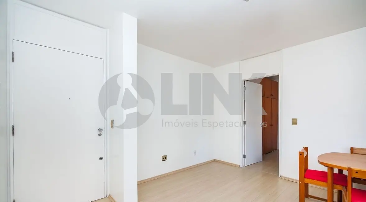 Apartamento com 1 quarto à venda, 36m2 em Higienópolis, Porto Alegre - RS - imagem 4 Foto 4 de Apartamento com 1 quarto à venda, 36m2 em Higienópolis, Porto Alegre - RS
