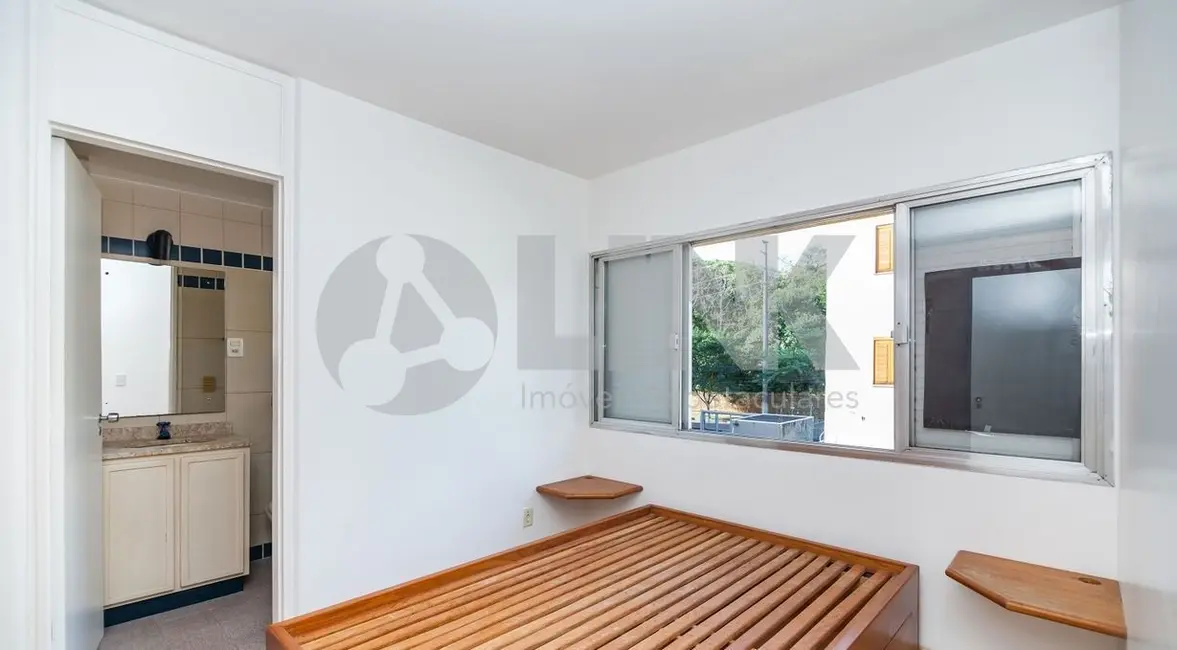 Apartamento com 1 quarto à venda, 36m2 em Higienópolis, Porto Alegre - RS - imagem 5 Foto 5 de Apartamento com 1 quarto à venda, 36m2 em Higienópolis, Porto Alegre - RS