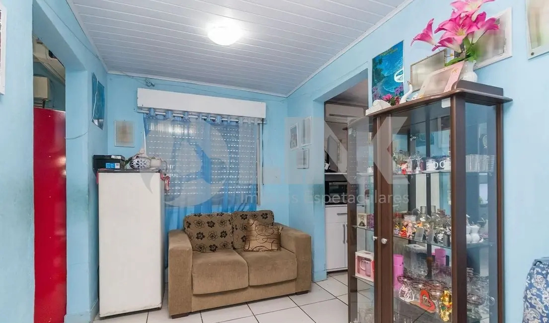 Foto 2 de Casa com 2 quartos à venda, 180m2 em Jardim Floresta, Porto Alegre - RS