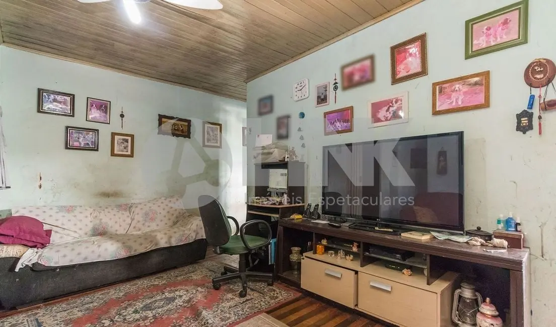 Foto 2 de Casa com 2 quartos à venda, 70m2 em Jardim São Pedro, Porto Alegre - RS