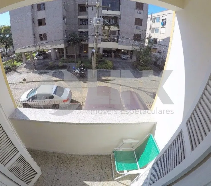 Foto 6 de Apartamento com 1 quarto à venda, 45m2 em Passo da Areia, Porto Alegre - RS