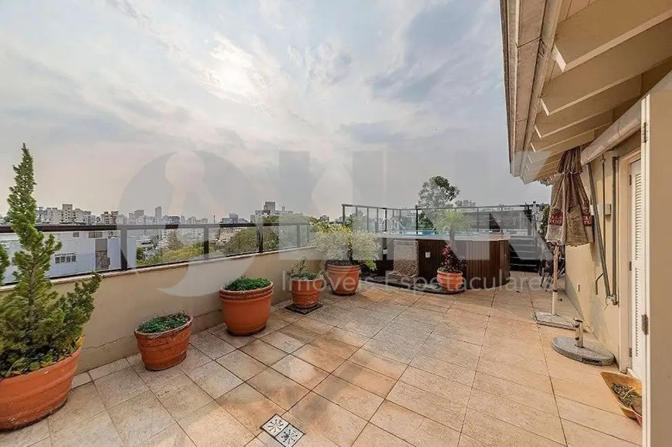 Apartamento com 3 quartos à venda, 250m2 em Mont Serrat, Porto Alegre - RS - imagem 3 Foto 3 de Apartamento com 3 quartos à venda, 250m2 em Mont Serrat, Porto Alegre - RS