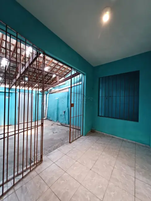 Foto 2 de Casa com 2 quartos para alugar, 70m2 em Recife - PE