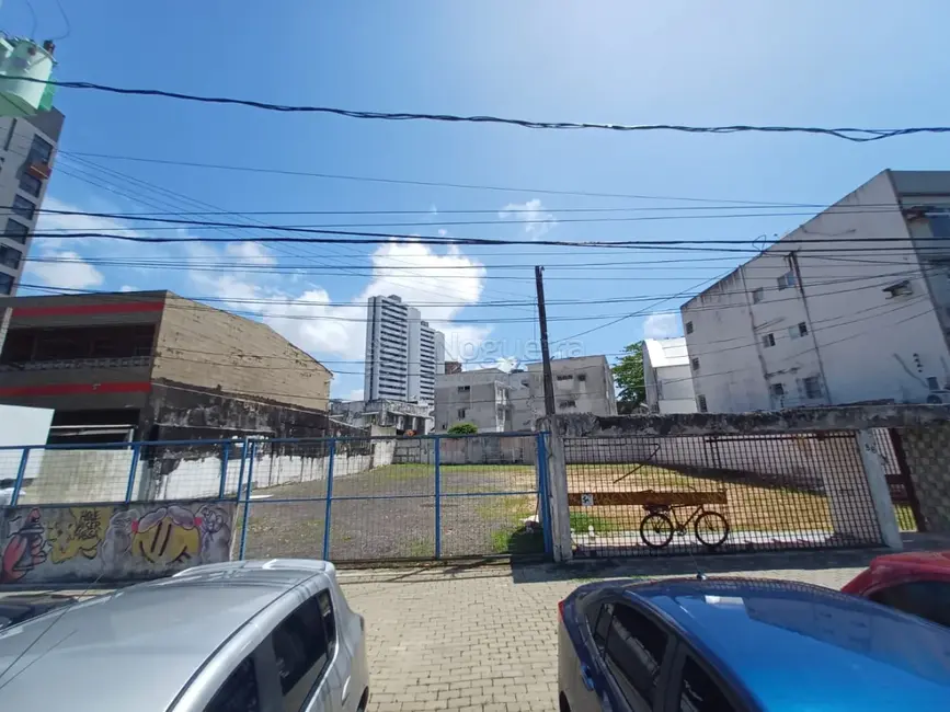Foto 1 de Terreno / Lote à venda, 714m2 em Recife - PE