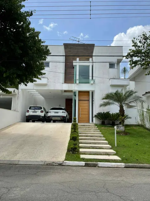 Foto 1 de Casa de Condomínio com 4 quartos à venda, 250m2 em Aruja - SP