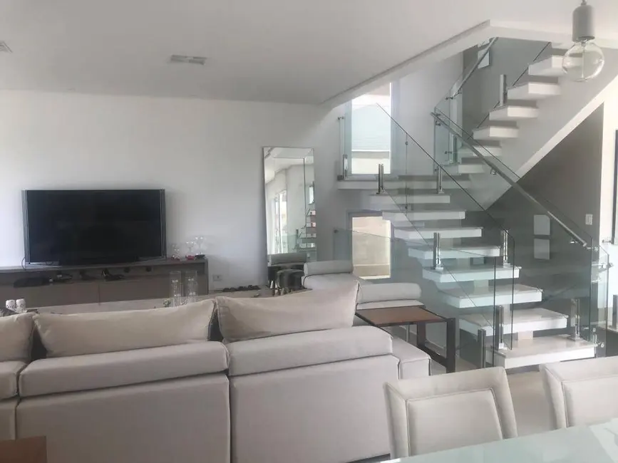 Foto 4 de Casa com 4 quartos à venda, 340m2 em Aruja - SP