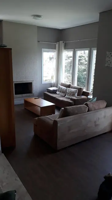 Foto 3 de Casa com 3 quartos à venda, 274m2 em Aruja - SP