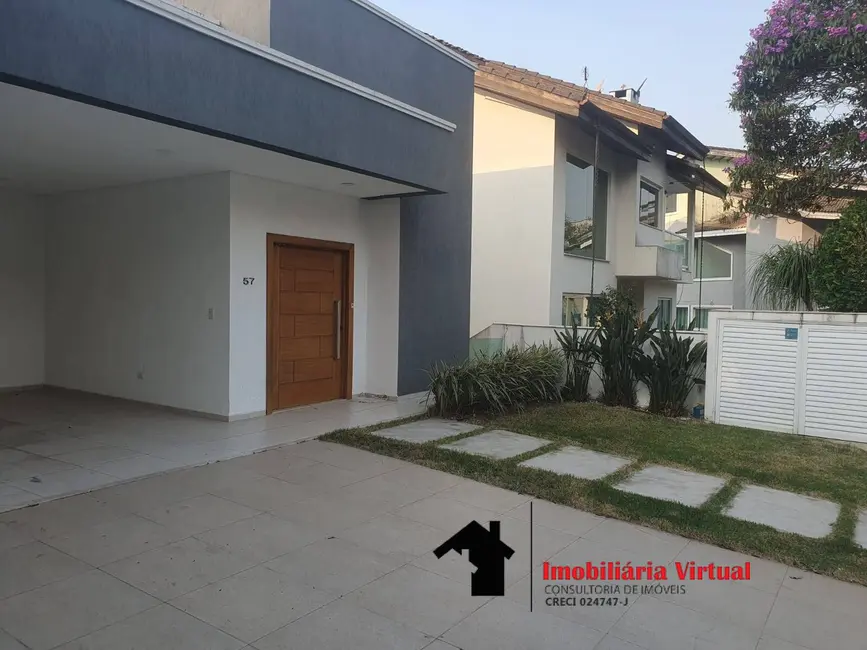 Foto 1 de Casa com 4 quartos à venda, 300m2 em Jardim Fazenda Rincão, Aruja - SP