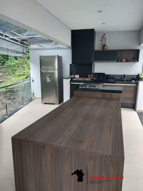 Foto 4 de Casa de Condomínio com 4 quartos à venda, 250m2 em Aruja - SP