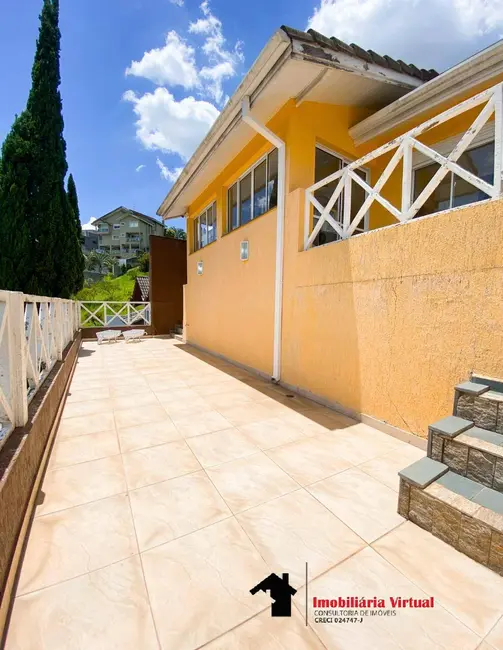 Casa de Condomínio com 3 quartos à venda, 202m2 em Aruja - SP - imagem 5 Foto 5 de Casa de Condomínio com 3 quartos à venda, 202m2 em Aruja - SP