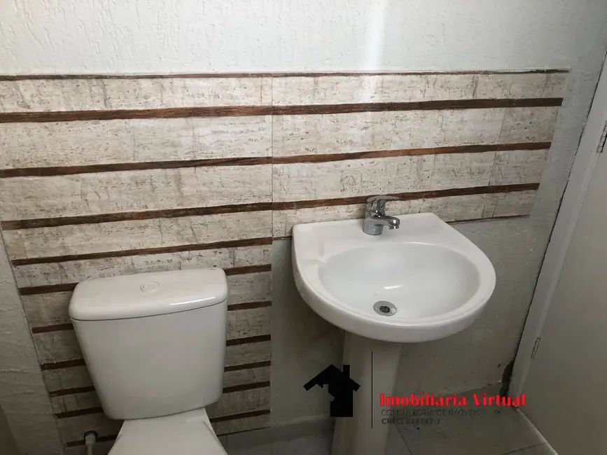 Foto 6 de Casa com 2 quartos à venda, 85m2 em Jordanópolis, Aruja - SP