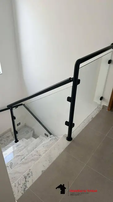 Foto 2 de Sobrado com 3 quartos à venda, 102m2 em Parque Residencial Scaffid II, Itaquaquecetuba - SP