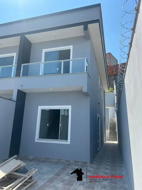 Foto 1 de Sobrado com 2 quartos à venda e para alugar em Jardim Pinheirinho, Itaquaquecetuba - SP