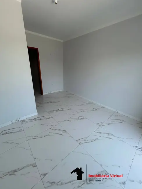 Foto 3 de Sobrado com 2 quartos à venda e para alugar em Jardim Pinheirinho, Itaquaquecetuba - SP