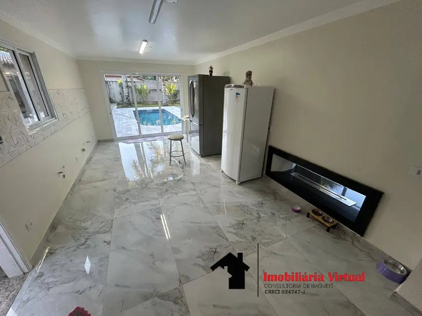 Foto 3 de Casa com 5 quartos à venda, 500m2 em Arujázinho I, II e III, Aruja - SP