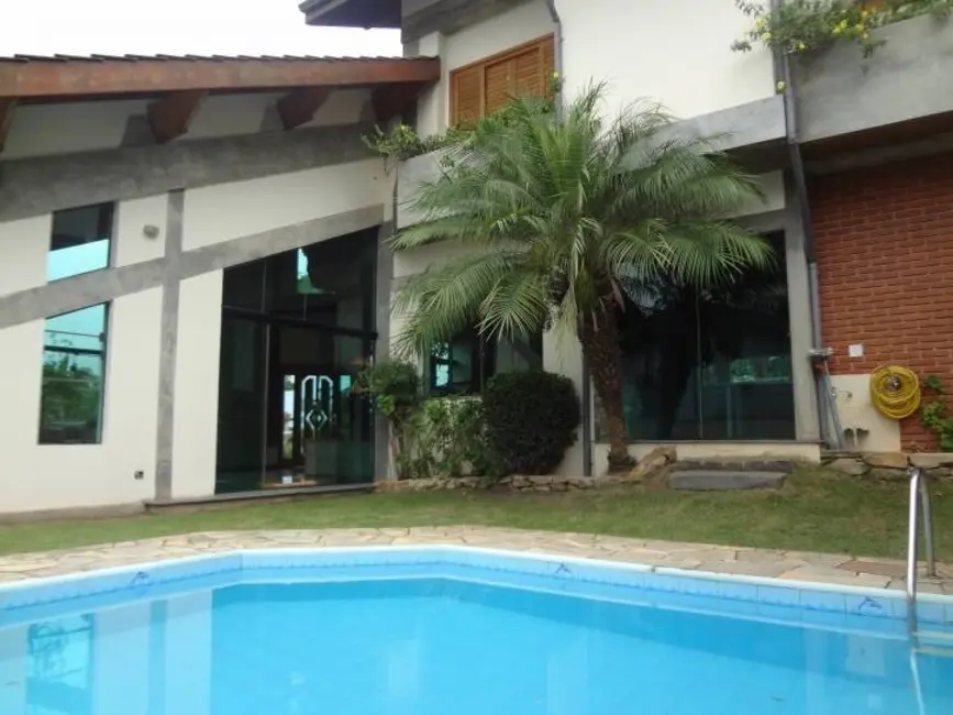 Foto 2 de Casa de Condomínio com 3 quartos à venda, 420m2 em Aruja - SP