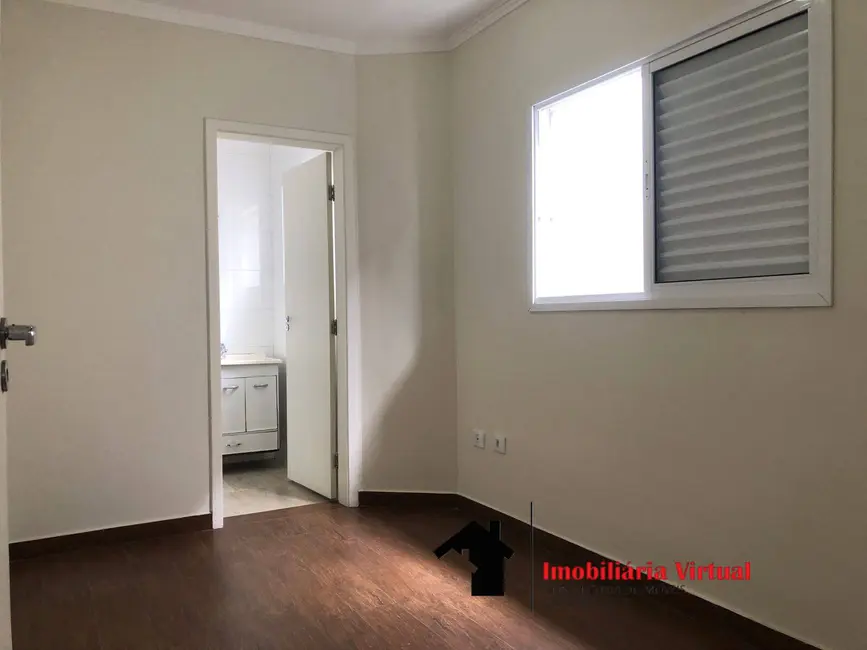 Foto 3 de Casa com 2 quartos à venda, 85m2 em Jordanópolis, Aruja - SP