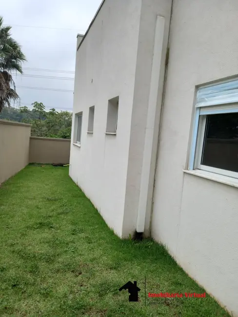 Foto 3 de Casa com 3 quartos à venda, 250m2 em Aruja - SP