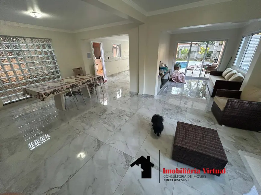 Foto 8 de Casa com 5 quartos à venda, 500m2 em Arujázinho I, II e III, Aruja - SP