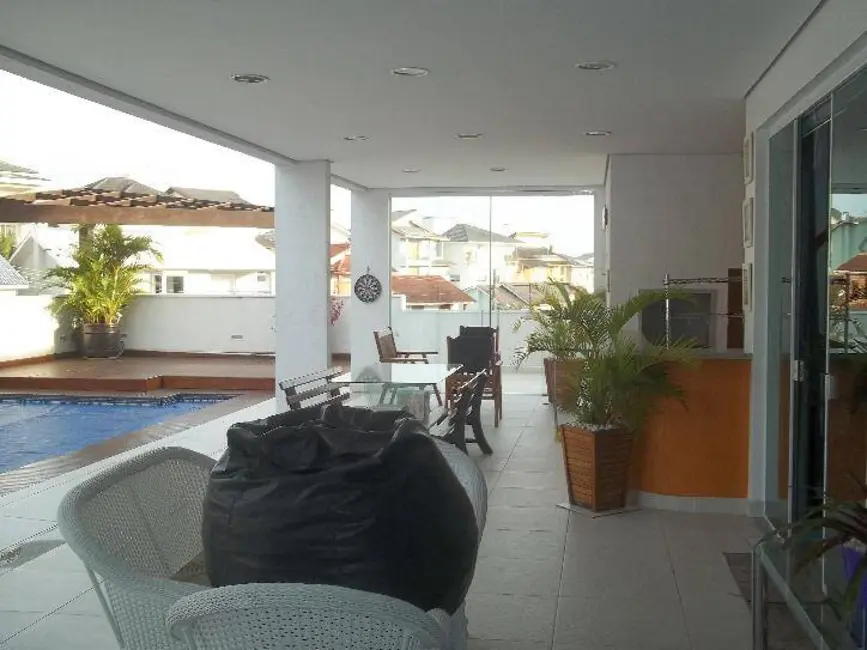 Foto 3 de Casa de Condomínio com 4 quartos à venda em Aruja - SP