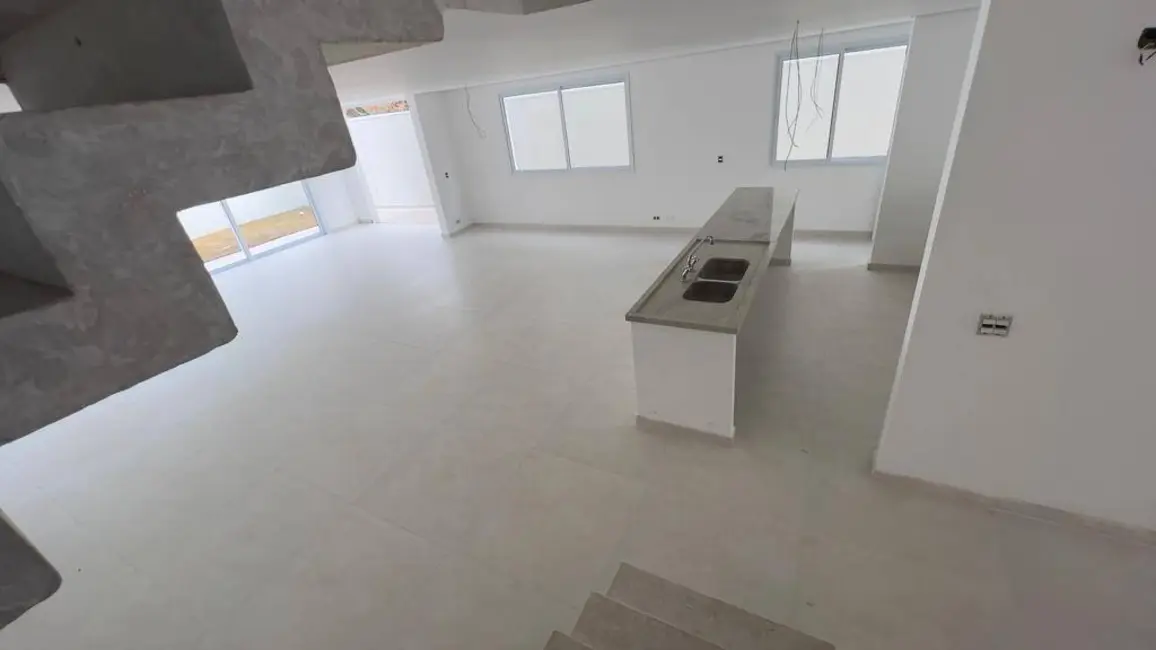 Foto 2 de Casa com 4 quartos à venda, 260m2 em Aruja - SP