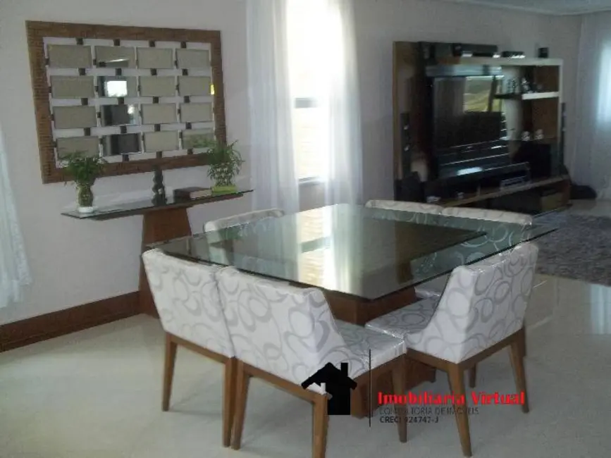 Casa de Condomínio com 3 quartos à venda em Aruja - SP - imagem 4 Foto 4 de Casa de Condomínio com 3 quartos à venda em Aruja - SP