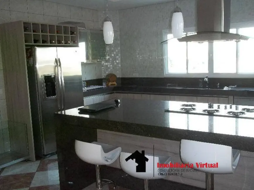 Casa de Condomínio com 3 quartos à venda em Aruja - SP - imagem 6 Foto 6 de Casa de Condomínio com 3 quartos à venda em Aruja - SP