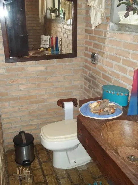 Casa de Condomínio com 4 quartos à venda, 400m2 em Aruja - SP - imagem 8 Foto 8 de Casa de Condomínio com 4 quartos à venda, 400m2 em Aruja - SP