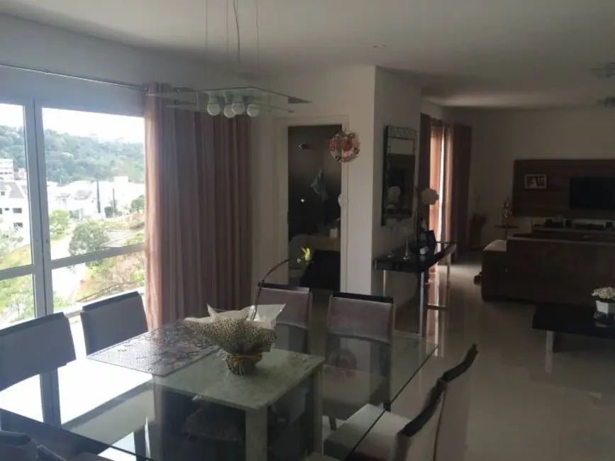 Foto 1 de Casa de Condomínio com 4 quartos à venda em Aruja - SP