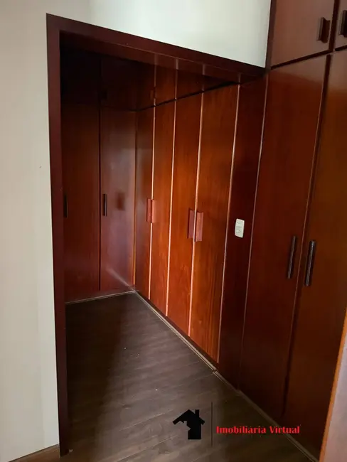 Foto 8 de Casa com 4 quartos à venda, 880m2 em Arujázinho I, II e III, Aruja - SP