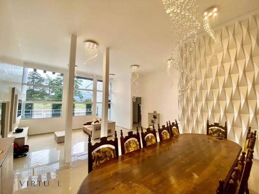 Foto 3 de Casa de Condomínio com 4 quartos à venda e para alugar, 700m2 em Arujázinho I, II e III, Aruja - SP