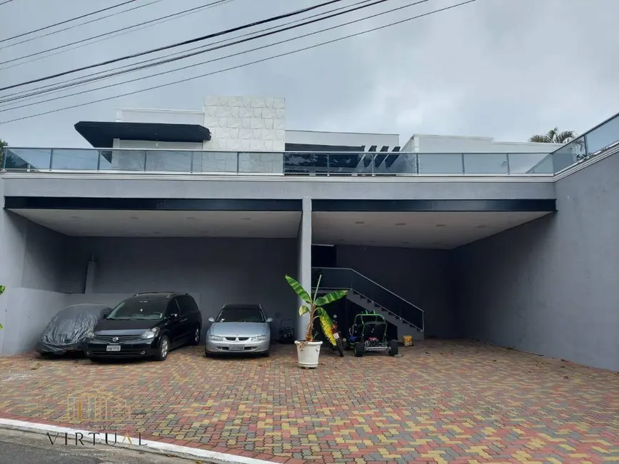 Foto 1 de Casa de Condomínio com 4 quartos à venda e para alugar, 700m2 em Arujázinho I, II e III, Aruja - SP