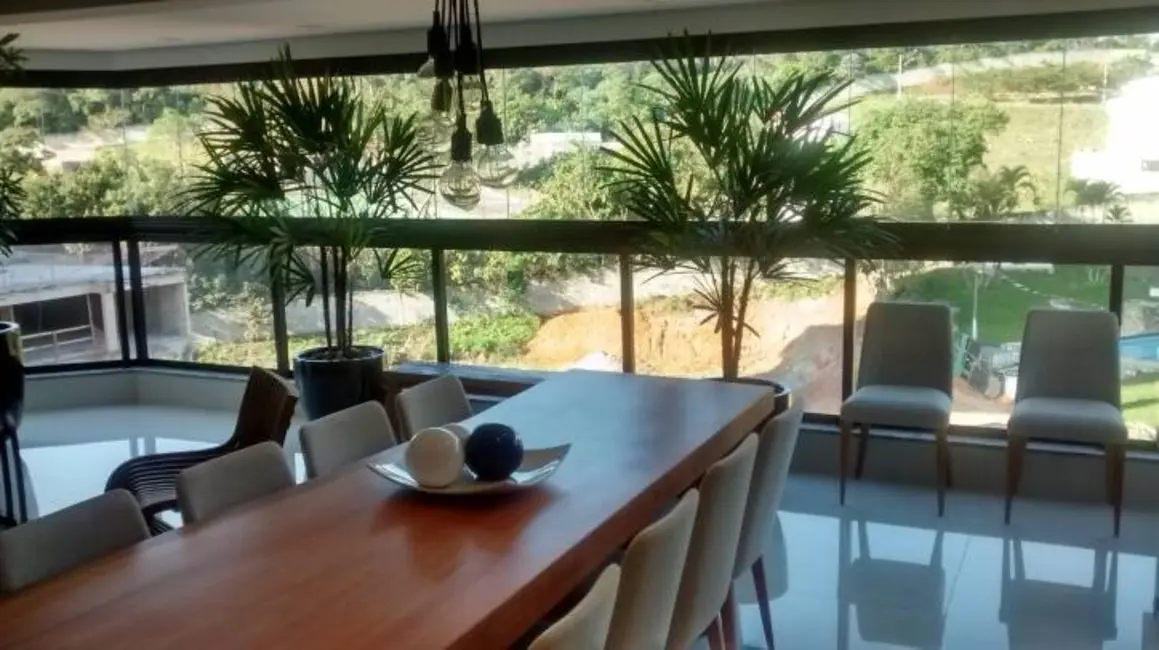 Foto 8 de Apartamento com 3 quartos à venda, 192m2 em Jardim Limoeiro, Aruja - SP