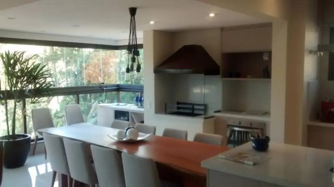 Foto 7 de Apartamento com 3 quartos à venda, 192m2 em Jardim Limoeiro, Aruja - SP