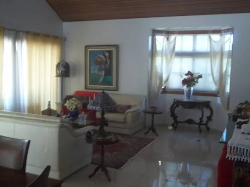 Foto 4 de Casa de Condomínio com 4 quartos à venda, 650m2 em Aruja - SP
